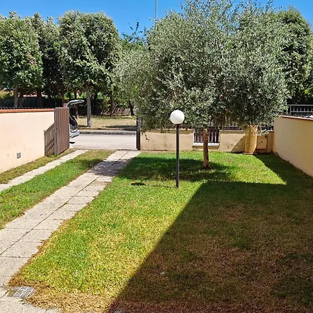 Villa Borgo & Mare à Borgo san Donato  Extérieur photo